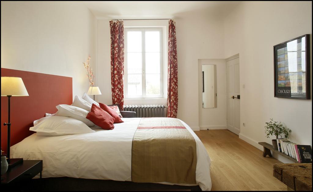 La Maison Rouge D'Uzes B&B Rom bilde