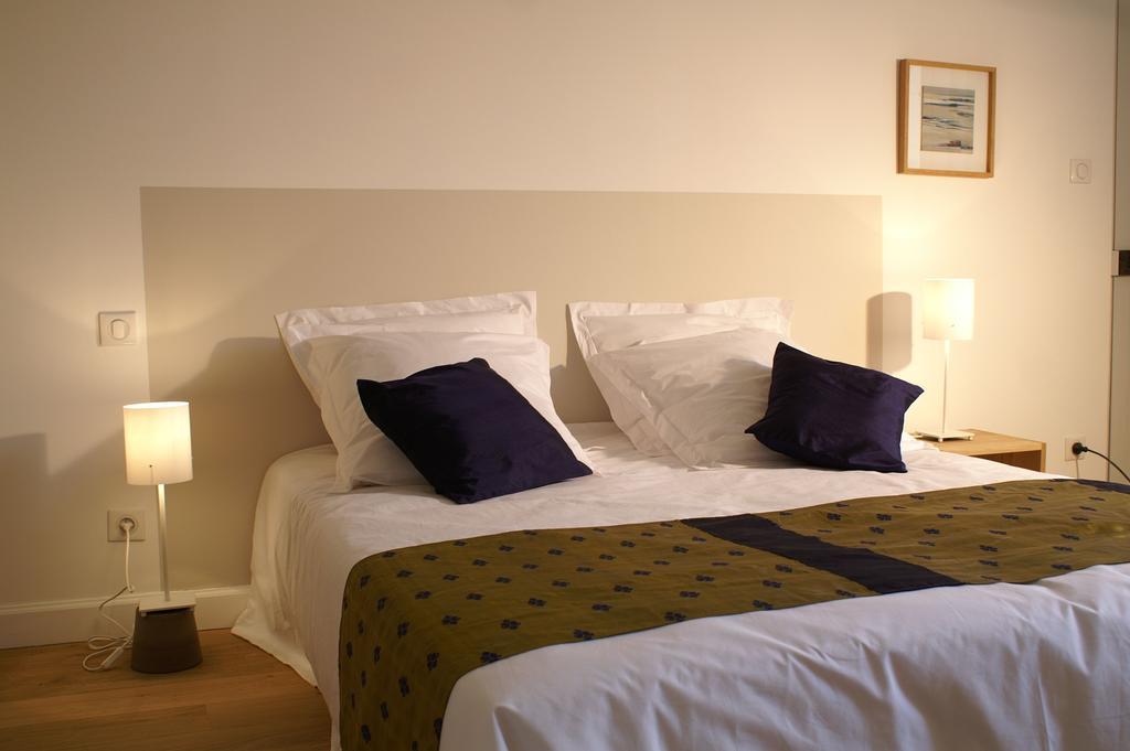 La Maison Rouge D'Uzes B&B Eksteriør bilde